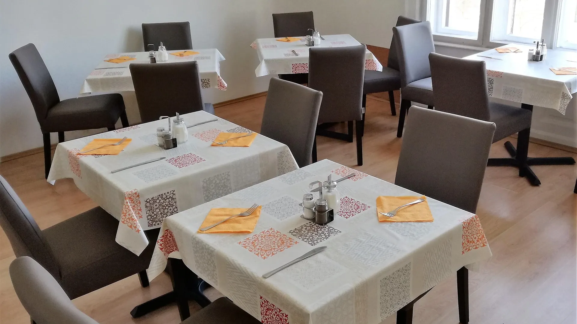 City Hotel Matyas Budapest 3*,