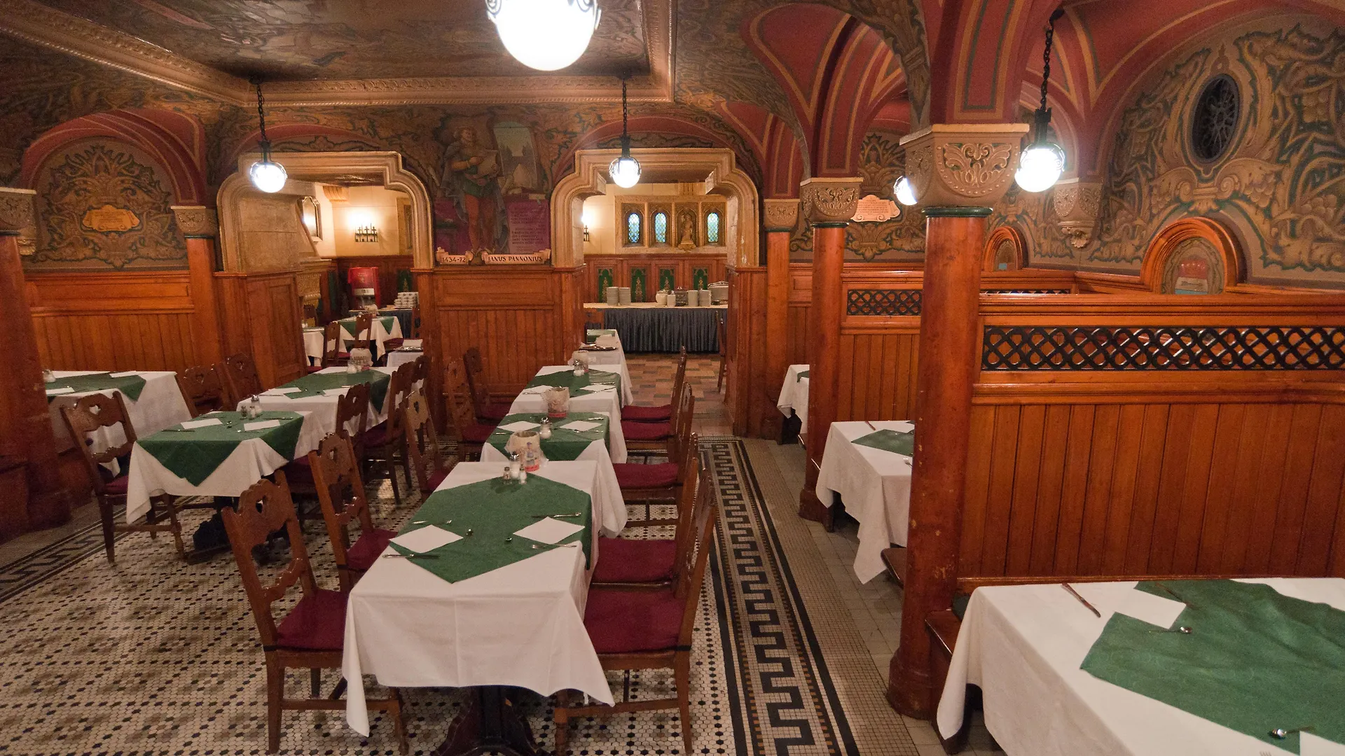 City Hotel Matyas Budapest 3*,  Hungary